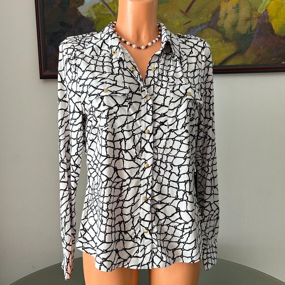 BCBG Maxazria NWT Black and White Collared Button-Down Blouse - Picture 1 of 2